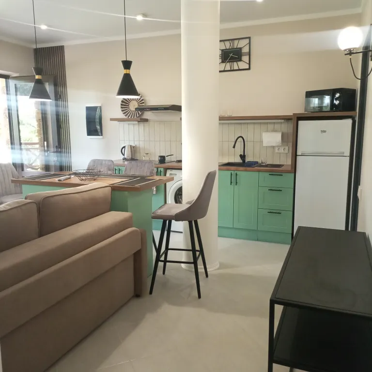 Коттедж в новом Сочи - тихо, зелено, уютно