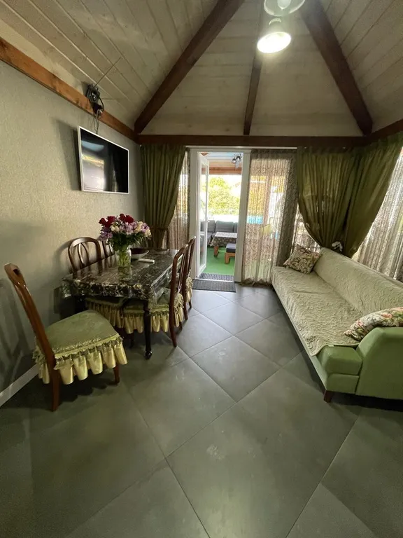 Дом с  бассейном, финской сауной, джакузи и шикарным видом на море