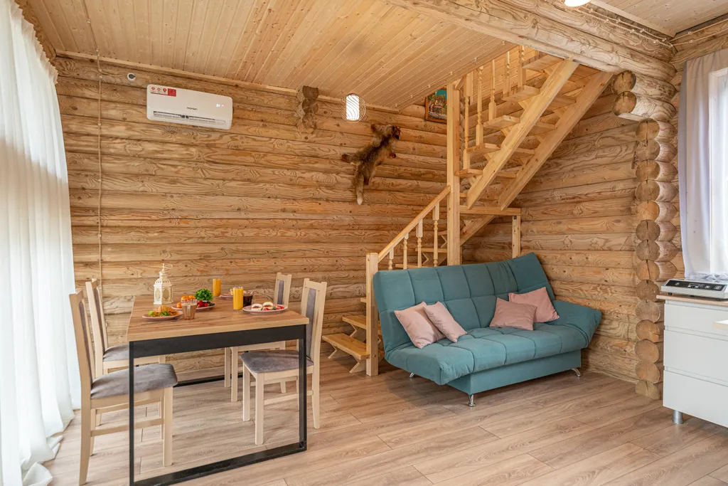 Коттедж Сруб на озере — аренда посуточно в Янтарный