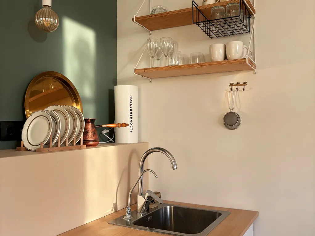 Атмосферная квартира с уникальным дизайном и проектором для фильмов