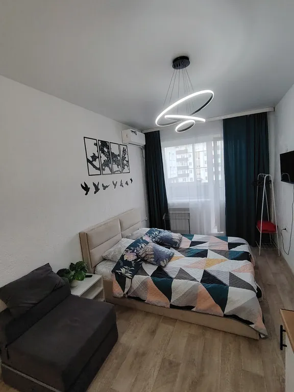 Уютная светлая студия возле парка