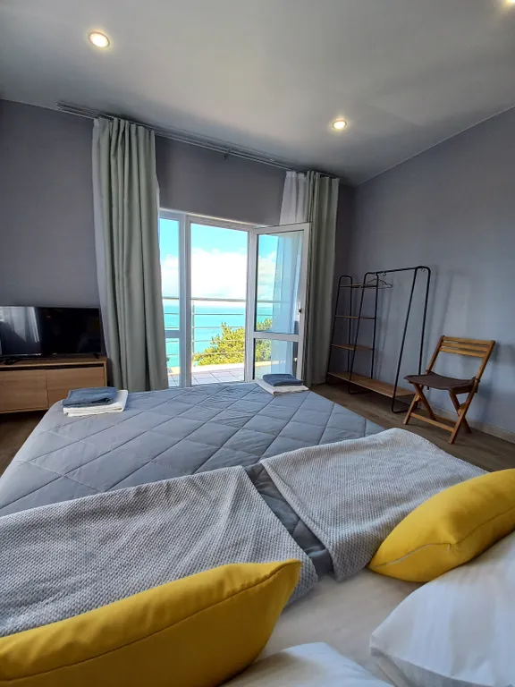 Дом с видом на море