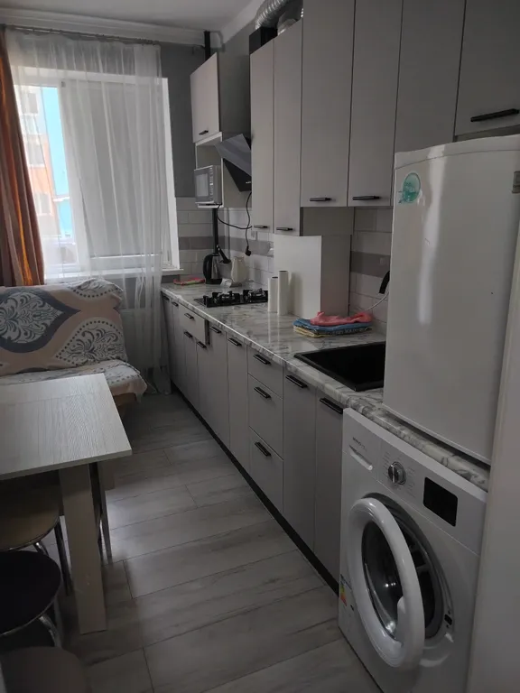 1 комнатная замечательная квартира