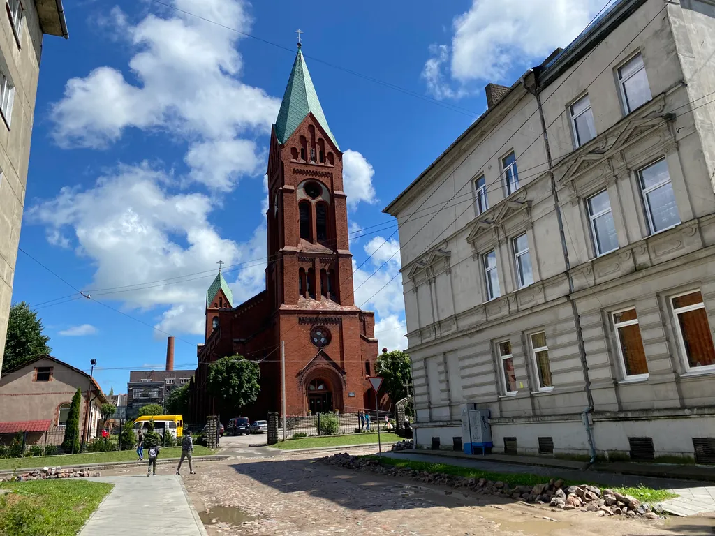 Апартамент в доме, памятник архитектуры в центре