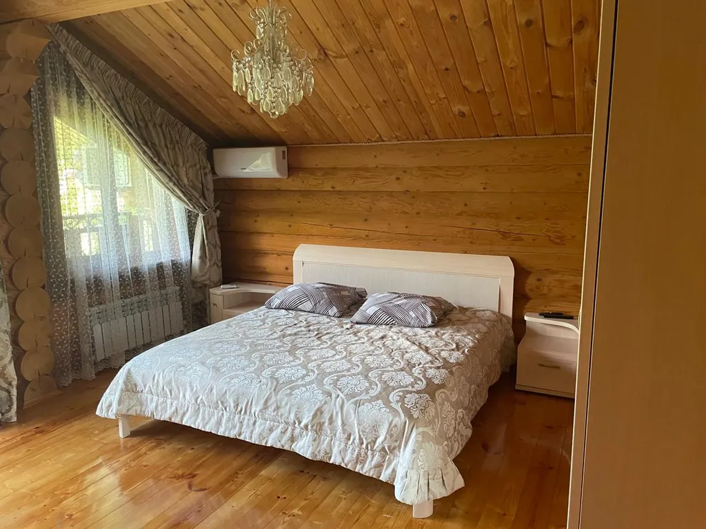 6-комнатный Дом