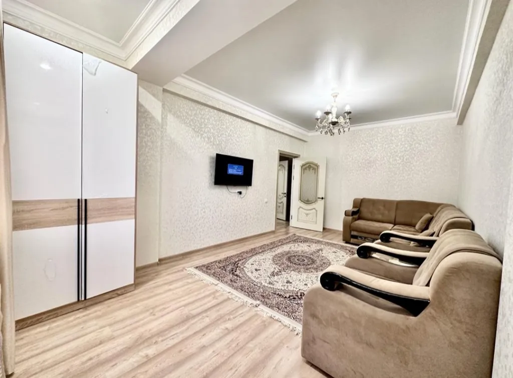 Чистая однокомнатная квартира в очень хорошем районе