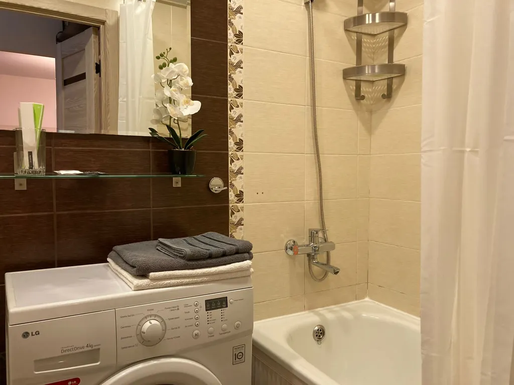 Квартира 1-комнатная квартира в центре с балконом — Волгоград