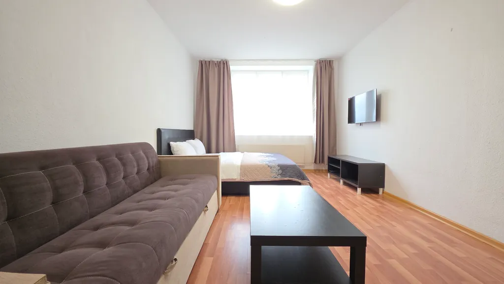 Тут хорошо на Островского