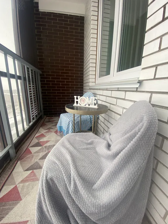 Уютная квартира с видом на пруд