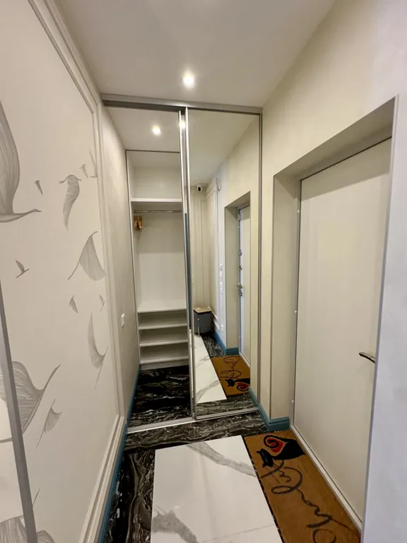 Апартамент с панорамой на море с террасой и 2 санузлами