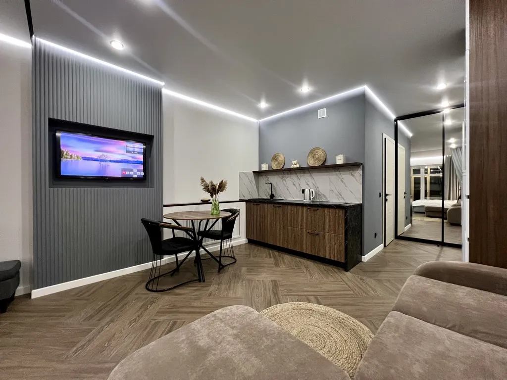 Дизайнерская новая студия