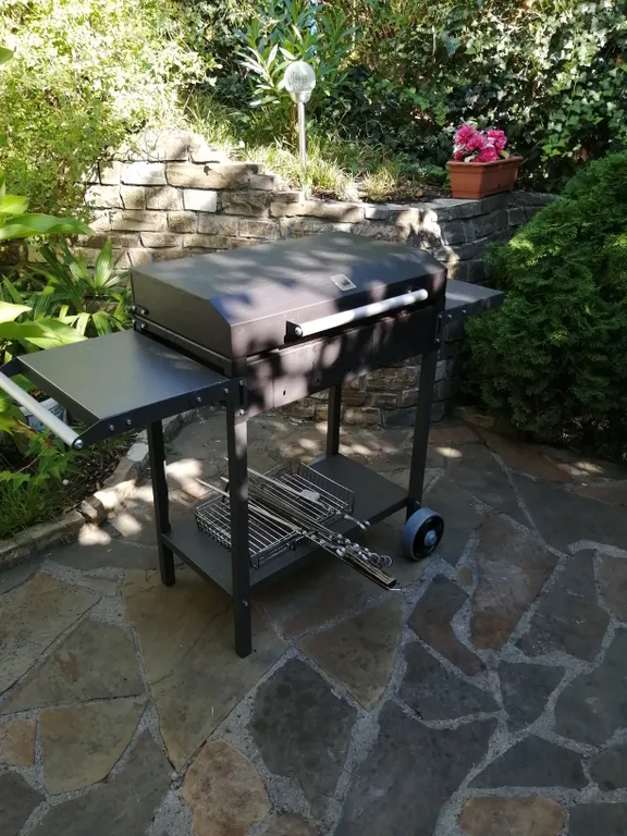 Коттедж с террасой с видом на море