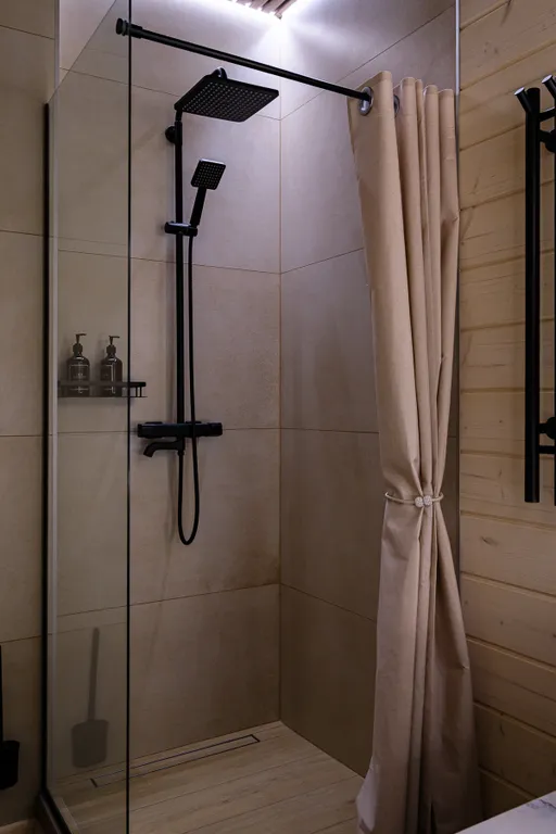 Премиальное шале с сауной и купелью в лесу.