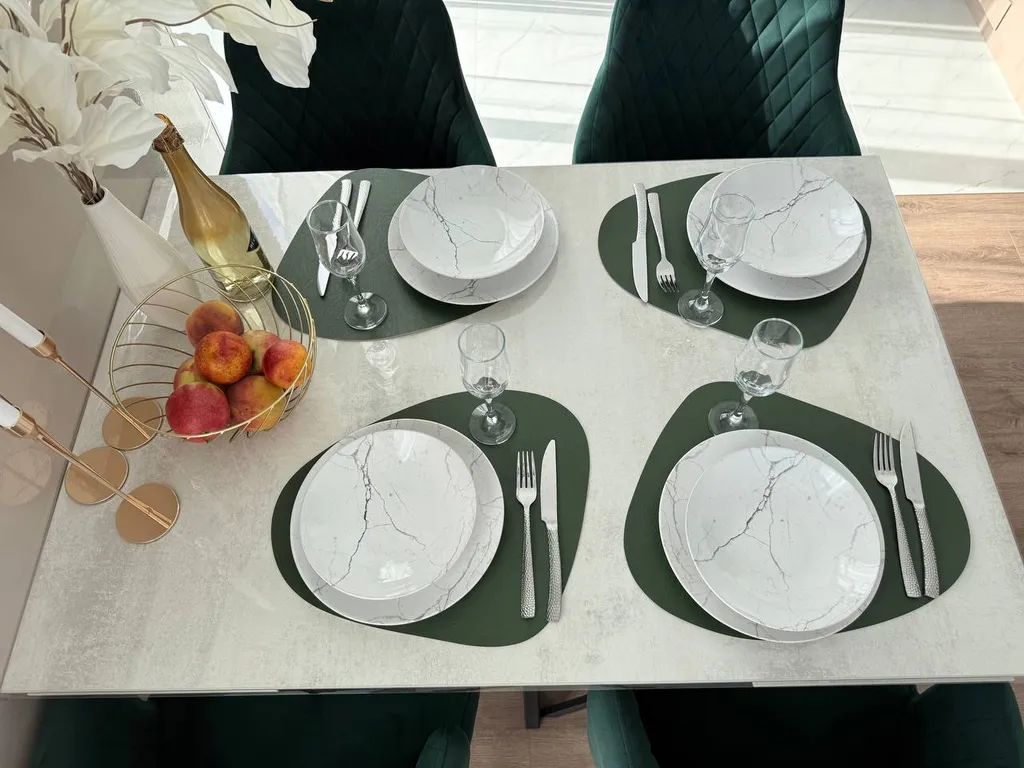 Квартира Двухкомнатная квартира с шикарным видом на море — Адлер