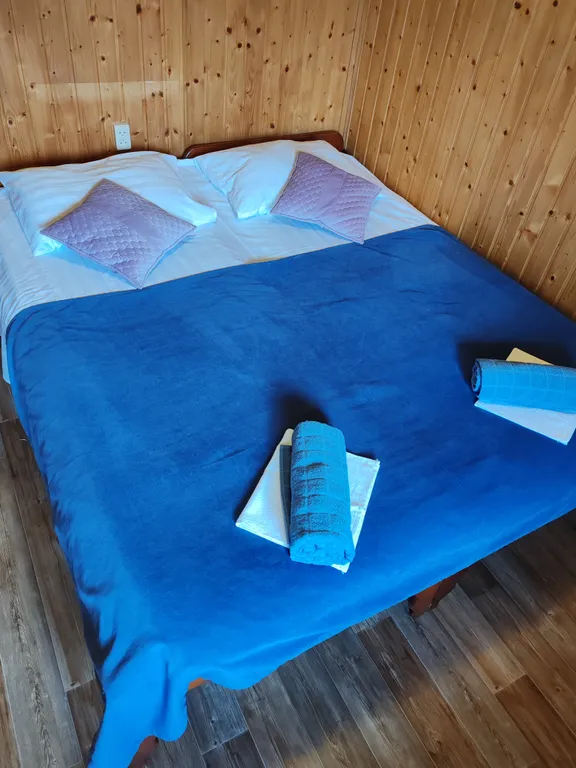 Коттедж Уютный дом в 300 метрах от моря для большой семьи или компании друзей — Нижняя Хобза