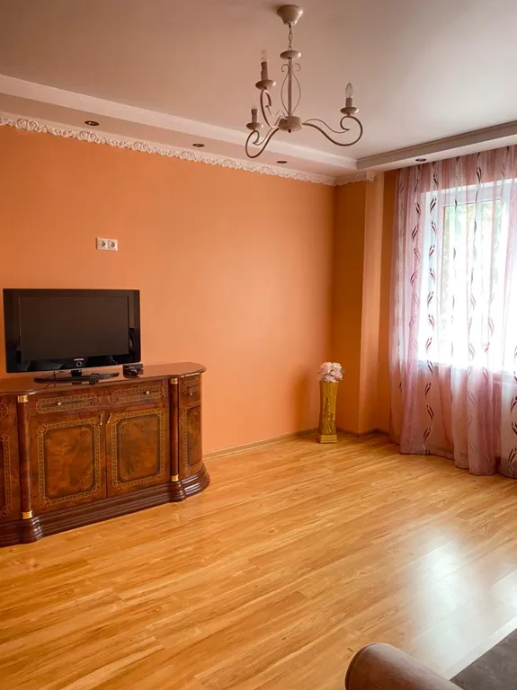 Уютная и просторная 2х комнатная квартира в центре города