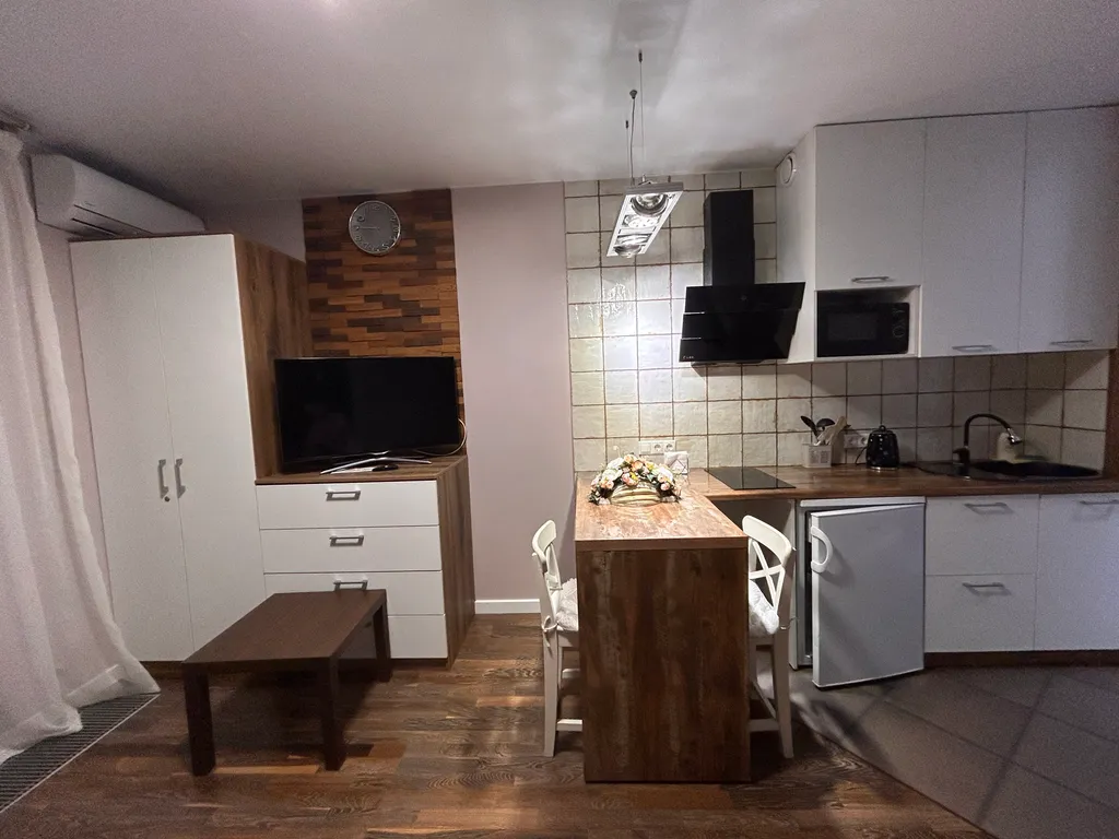 Студия на берегу Черного моря