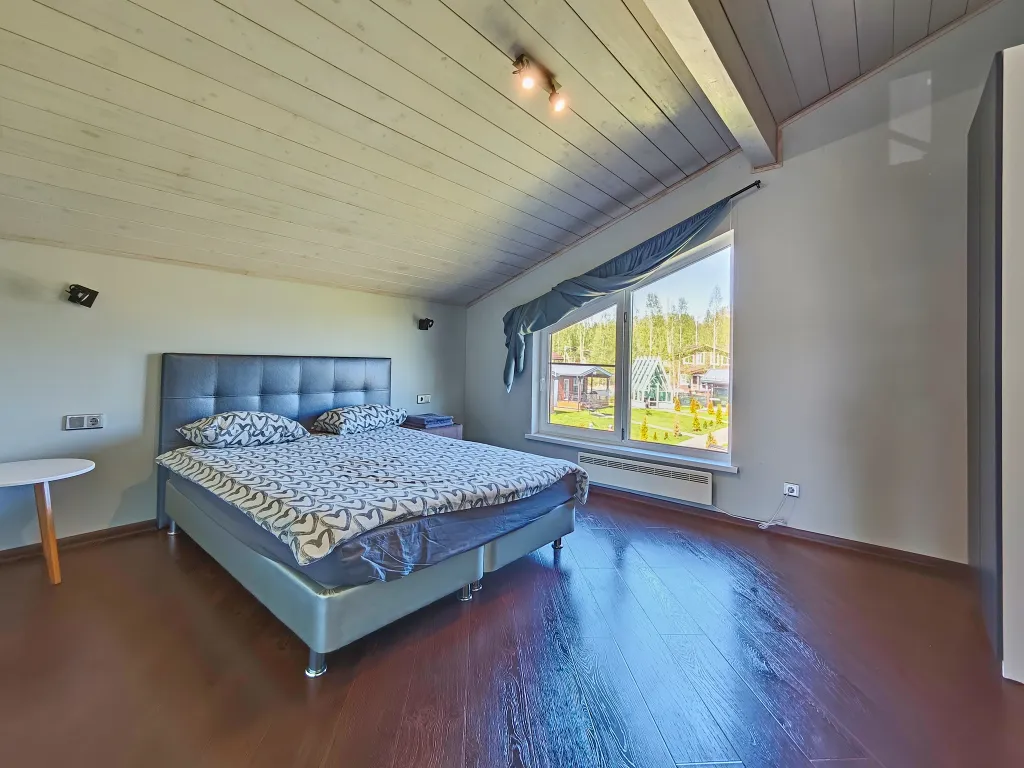 Коттедж Коттедж рядом с Красным озером — Светлое