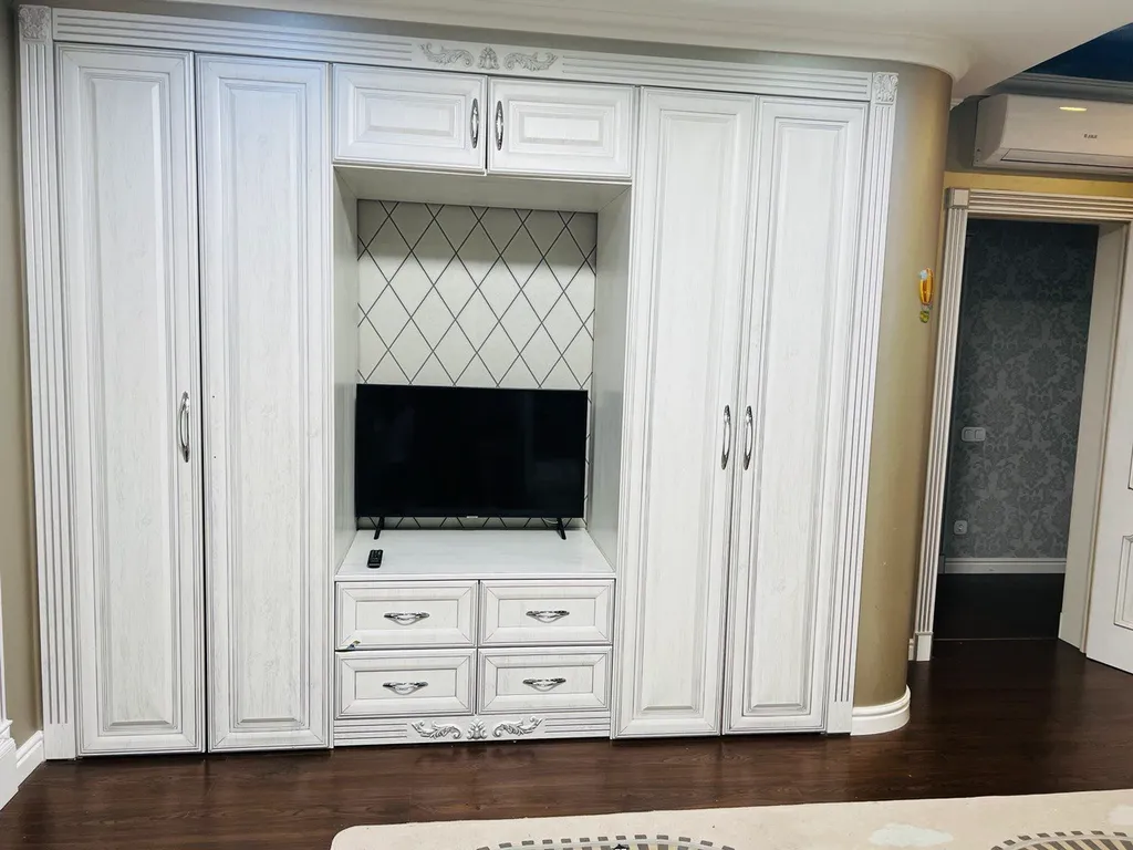 Элитная квартира с видом на море и город