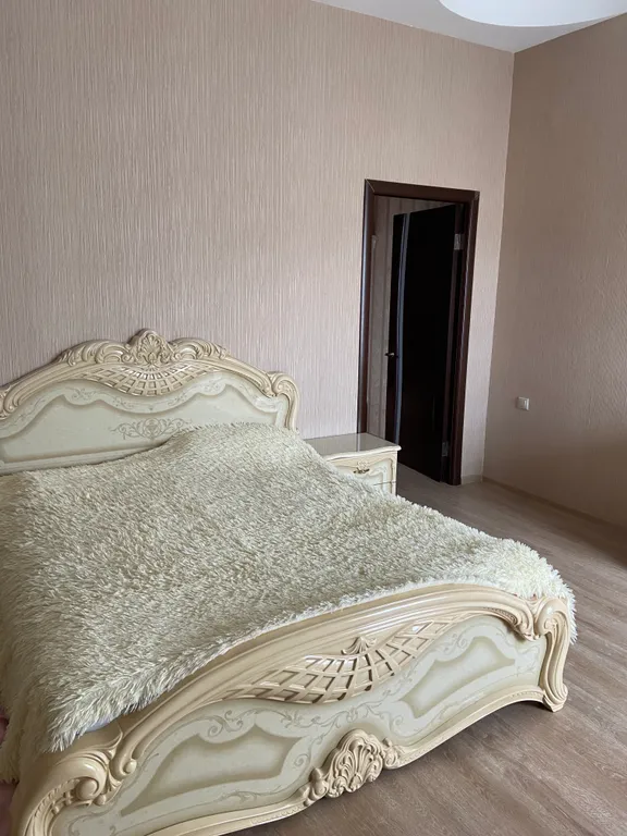 Уютная квартира в центре города с видом на Успенскую церковь