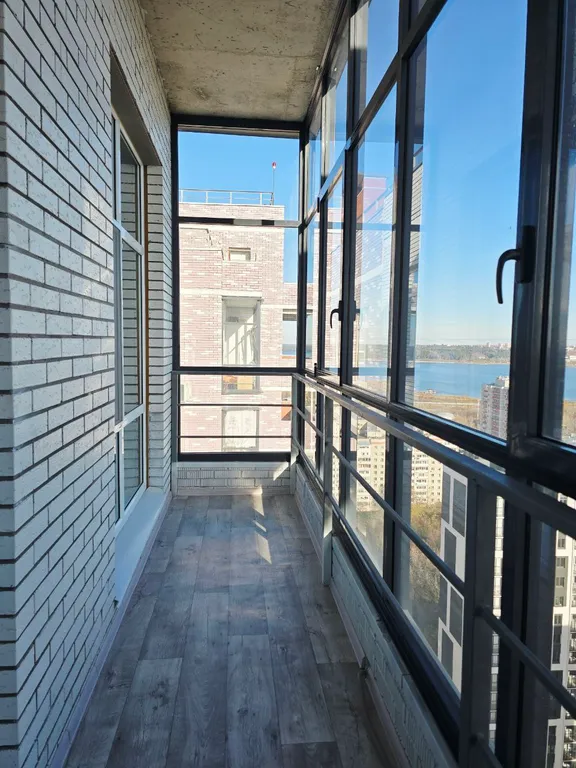 Апартаменты с видом на пруд