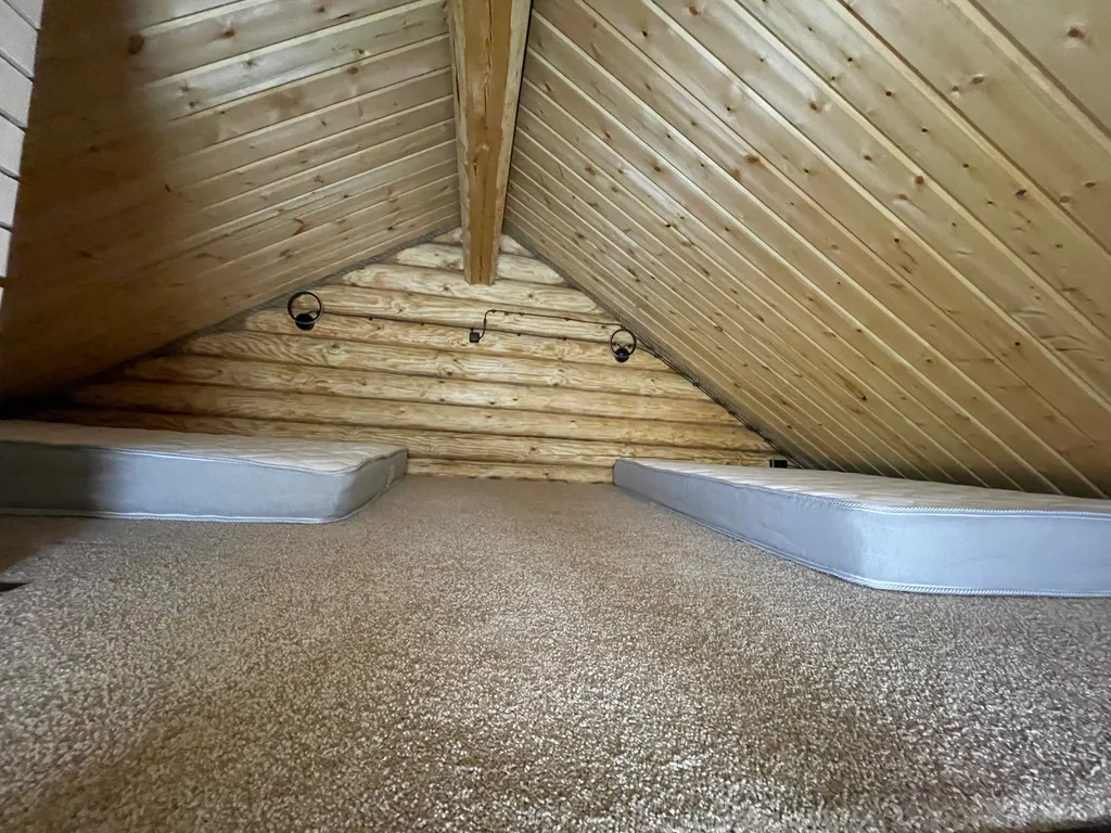 Дом-баня с бассейном и купелью