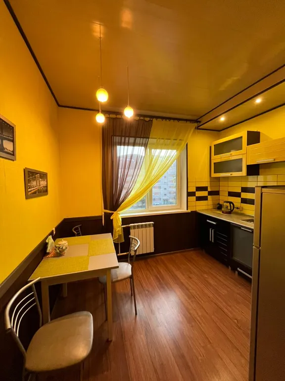 Отличная квартира — аренда посуточно в Кировск