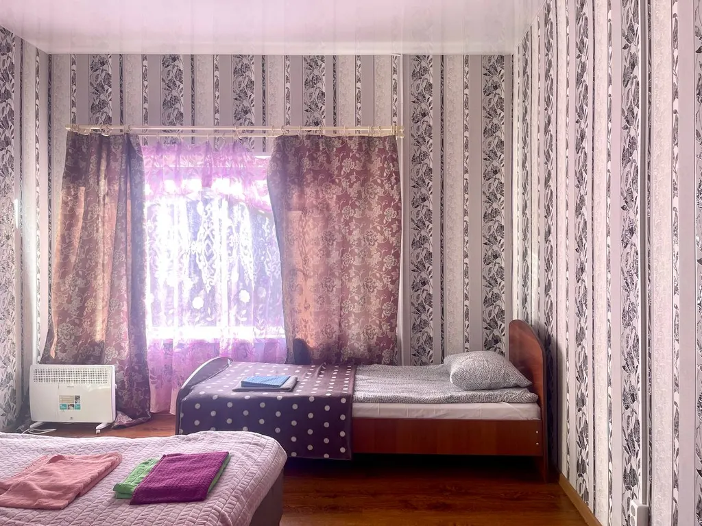 Квартира с кухней-гостиной  и отдельной спальней