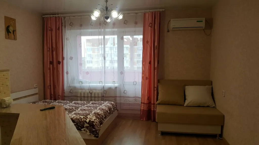 В районе областной больницы, клиники микрохирургии глаза Мицар