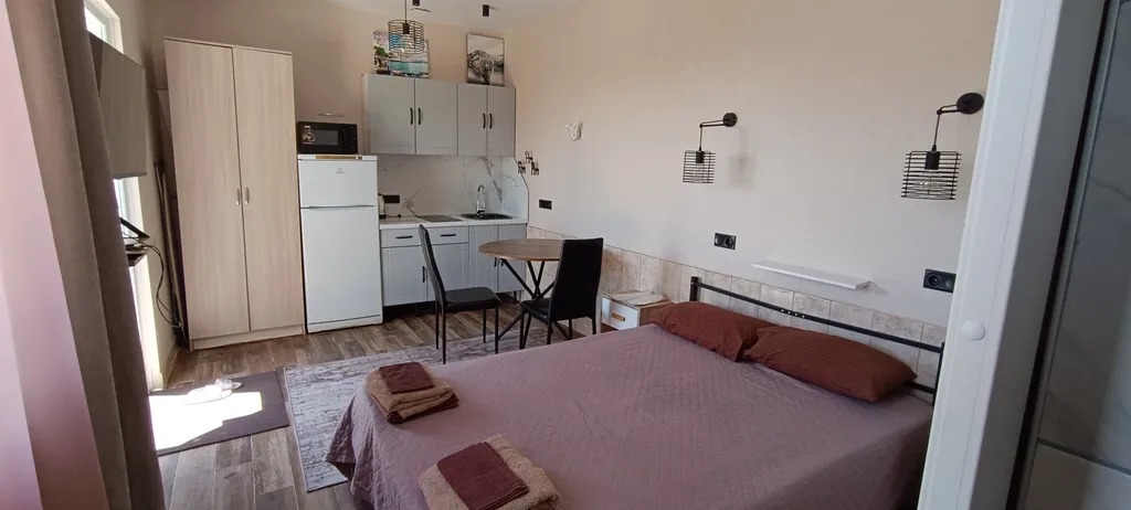 Квартира Апартаменты с теплым бассейном — Сириус