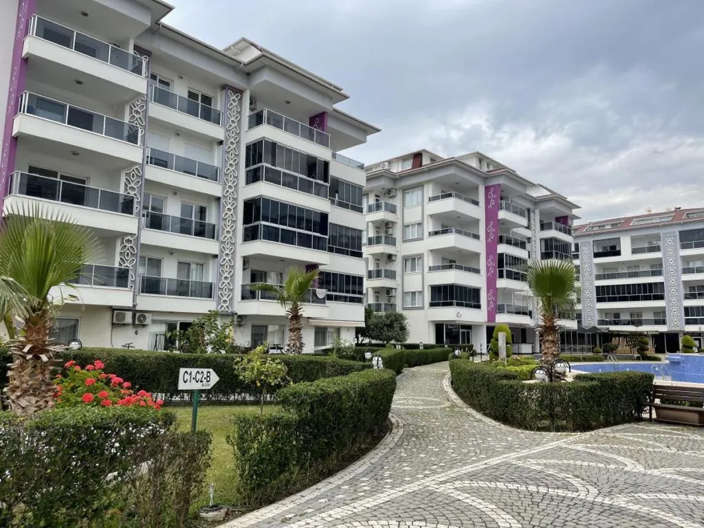 Просторная квартира 1+1 в комплексе Myra park