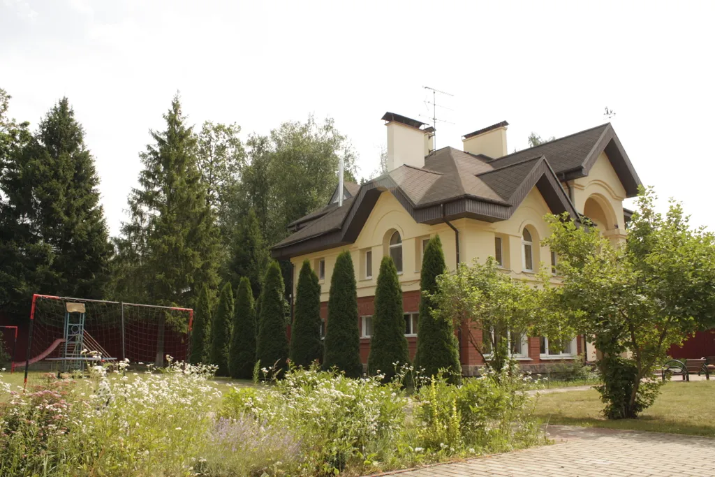 Коттедж премиум лесное + дом для развлечений и отдыха, сауна, бассейн