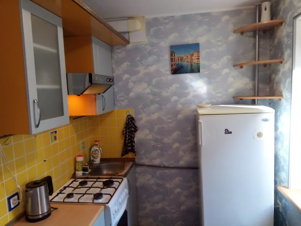 Недорогая квартира в центре — аренда посуточно в Самара