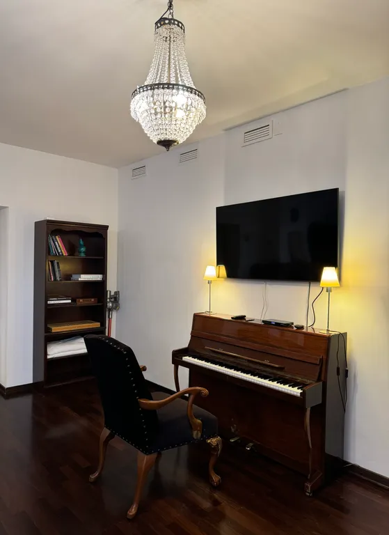 Вилла с бассейном