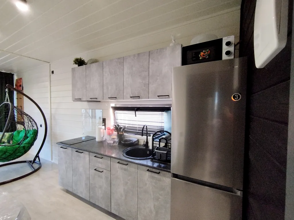 Коттедж Дом на берегу Казантипского залива — Новоотрадное