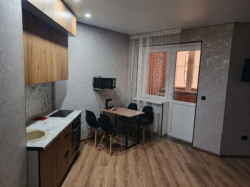 Квартира Квартира Сдам посуточно квартиру с евроремонтом — Краснодар