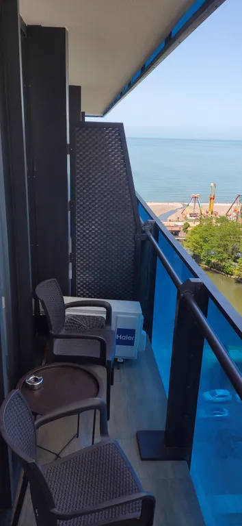Апартаменты для отдыха в Батуми, 1 линия от моря