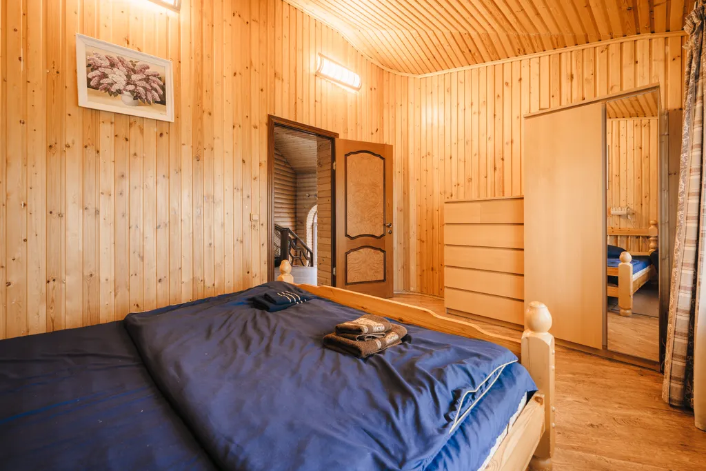 Дом в лесу в русском стиле