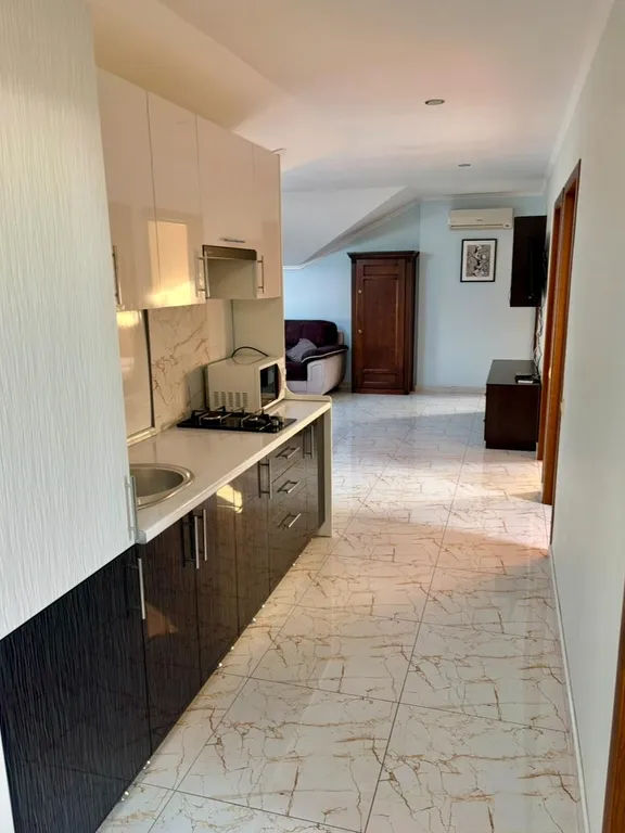 4-комнатная Квартира — аренда посуточно в Геленджик