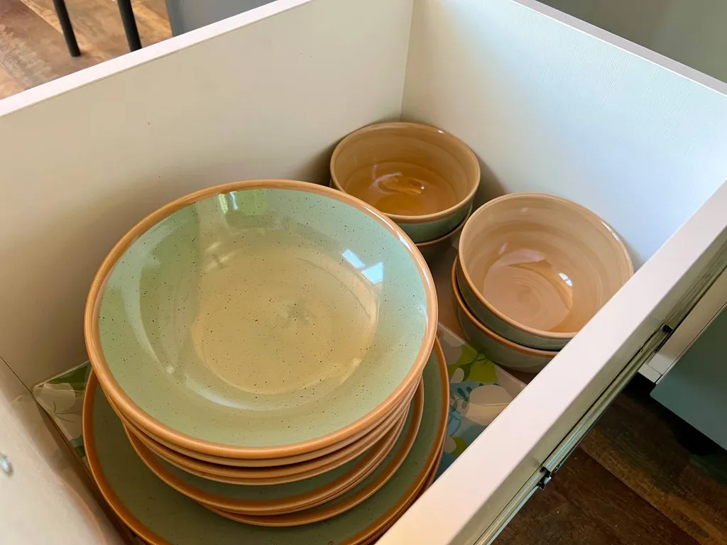 Атмосферный дом в соснах