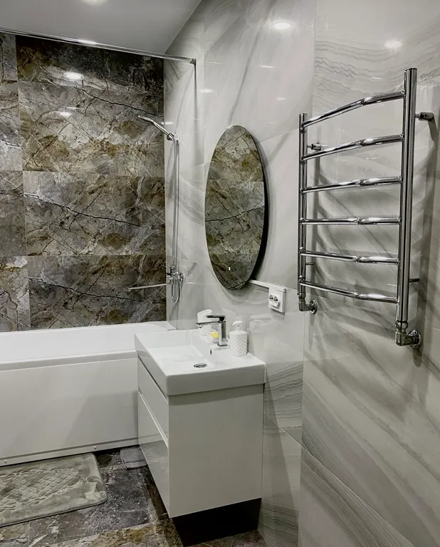 Уютный дом у моря в черте города