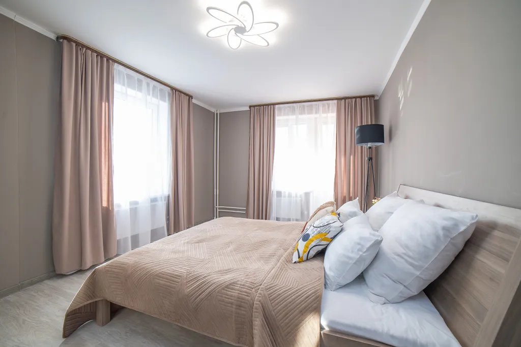 3хк.квартира в Академическом, напротив ТРЦ Академичечкий, 7 спальных м