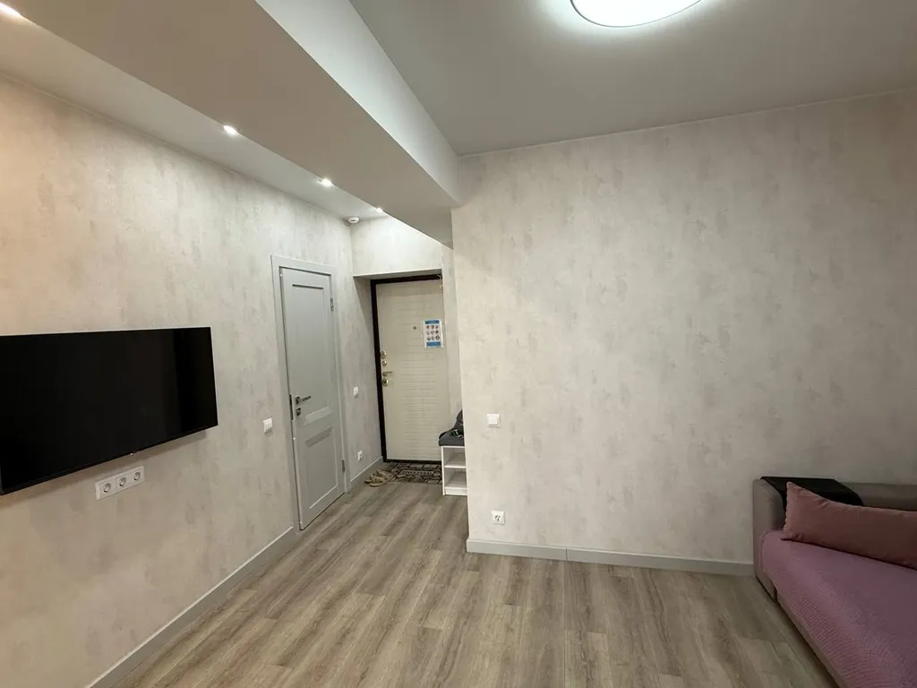 Евродвухкомнатная квартира для всей семьи с видом на море и горы