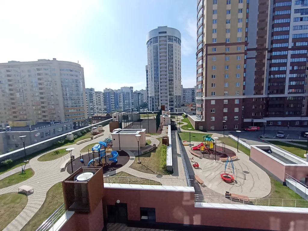 Квартира Квартира в центре города у метро Геологическая — Екатеринбург
