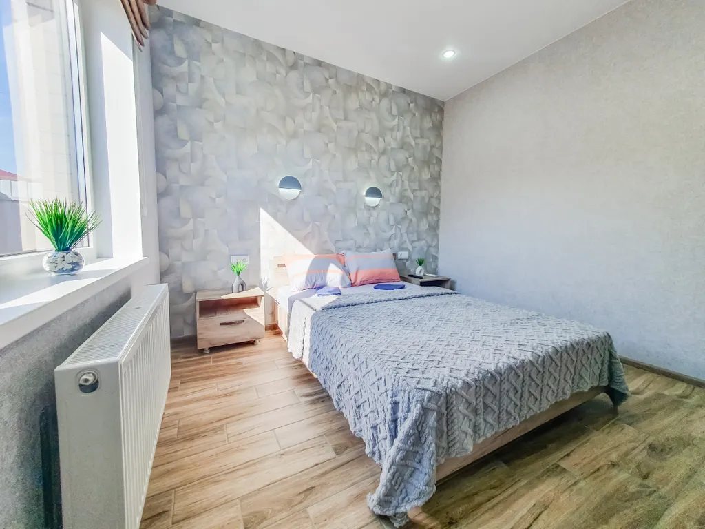 Отдельный дом на первой линии Азовского моря