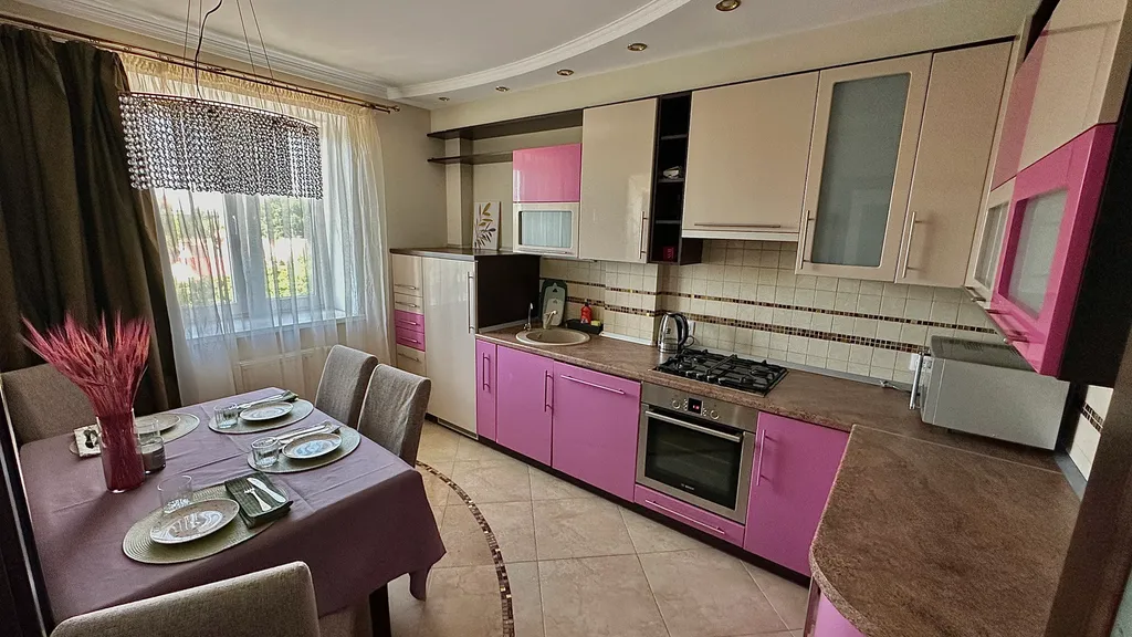 Уютная, просторная квартира рядом с центром города