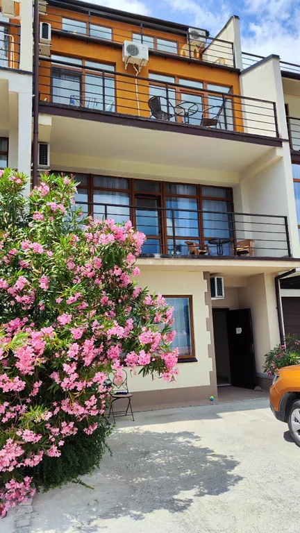 Апартаменты с паркоместом и видом на море