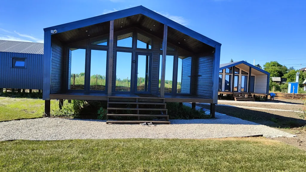 Уютный домик на Волге в стиле барнхаус