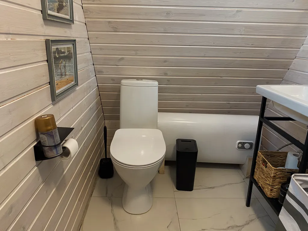 Загородный дом с чаном и панорамным видом на озеро