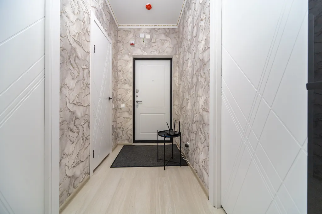 Кваpтиpа в жк Премьер у трк Семья